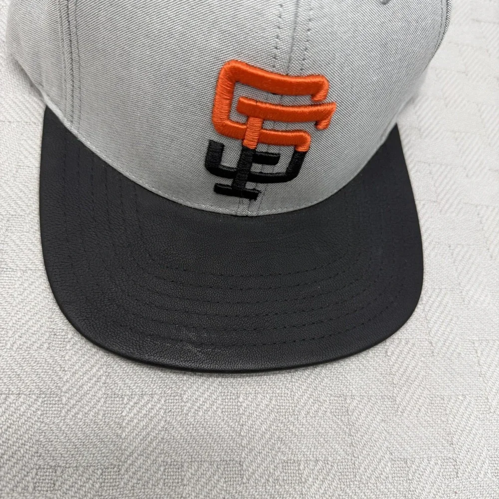 San Francisco Giants Hat Cap Strap Back Mens One Size Gray‎ MLB American Needle